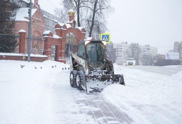 Дороги Раменского округа очищают от снега