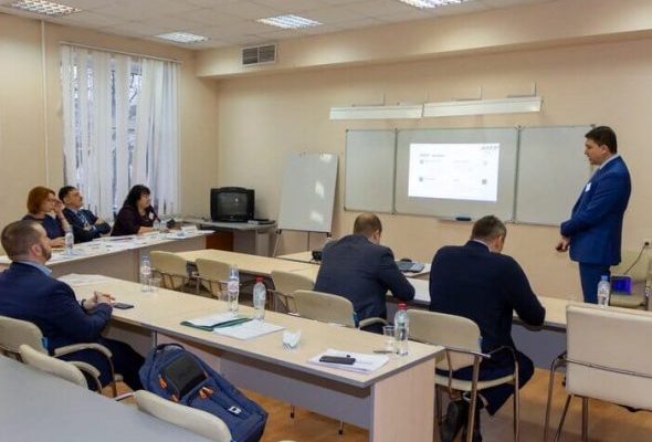 Сотрудники АО «Раменский приборостроительный завод» с успехом завершили подготовку управленческих кадров по президентской программе
