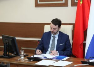 Виктор Неволин провел оперативное совещание администрации