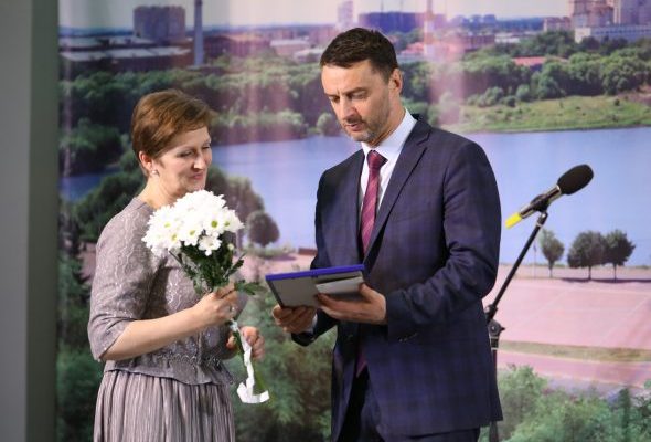 В ДК «Сатурн» поздравили социальных работников