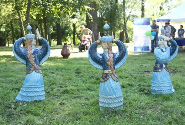 Удивительные метаморфозы происходили в субботу на территории Раменского городского парка