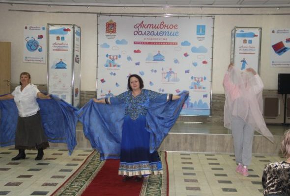 День красоты для участников губернаторской программы «Активное Долголетие» «Красота спасет мир» состоялся в ДК им.Воровского