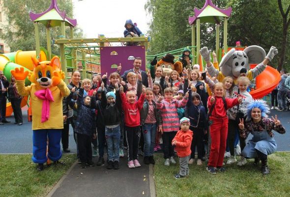 Обновленную площадку открыли во дворе на ул.Гурьева в г.Раменское