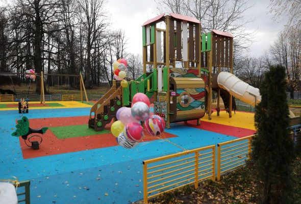 В Раменском округе открыли новую детскую игровую площадку