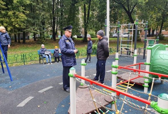 В Раменском устранены нарушения в содержании детских игровых площадок