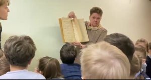 Архивное управление открыло свои двери для школьников – учеников 1 «Б» класса раменской школы №4