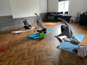 Раменский молодежный центр проводит занятия по хатха-йоге