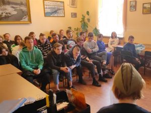 Студенты ФЖАТ посетили Урок мужества