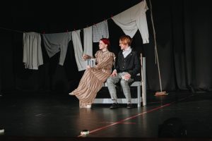 Молодежный театр «Первопроходцы» представил спектакль «Предложение»