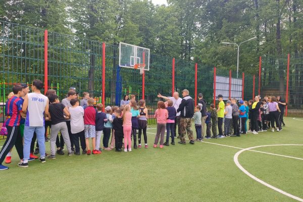Еще один школьный стадион открыт для всех желающих