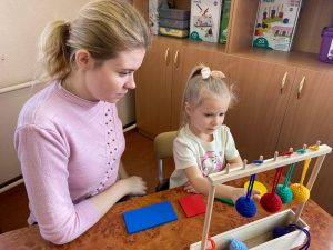 Служба психолого-педагогической и консультативной помощи родителям действует в Подмосковье