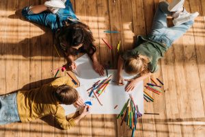 В Раменском открылась выставка детских рисунков к 100-летию  историка Юрия Кнорозова