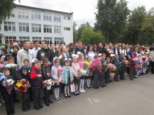 50 лет назад 1 сентября Раменская школа №19 приняла первых учеников