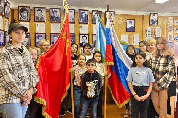 «Путешественники» из ДК «Лель» посетили экскурсию в автомобильно-дорожном колледже в Бронницах