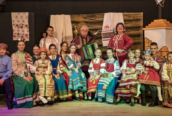 Образцовый коллектива «Фольклорный ансамбль «Затейники» отметит 20-летие на большой сцене