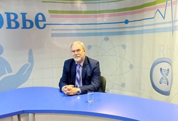 Заведующий ЛОР отделением Александр Анатольевич Сорокин с трепетом говорит о своих коллегах и их работе