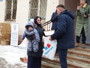 Благотворительная ярмарка «Дари», приуроченная к празднованию Дня матери, состоялась в поселке Удельная