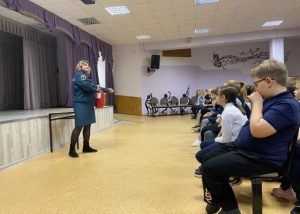 В образовательных организациях Раменского г.о. продолжается акция «В центре внимания — дети!»