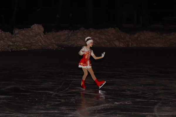 20 декабря состоялось открытие катка на стадионе ФК «Сатурн»