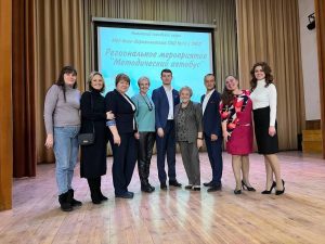 В Ново-Харитоновской школе представили проект «Методический автобус»