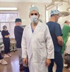 Александр Кошелев принял участие в мастер-классе по хирургическому лечению грыжи брюшной полости