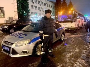 Госавтоинспекция провела акцию «Засветись!» в автобусе