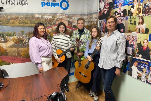 Театрально-музыкальная студия «Вертикаль» в ДК «Родники» в гостях РАМРАДИО