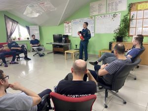 Инспектор Анатолий Бушков посетил реабилитационный центр «Неугасимая Надежда»