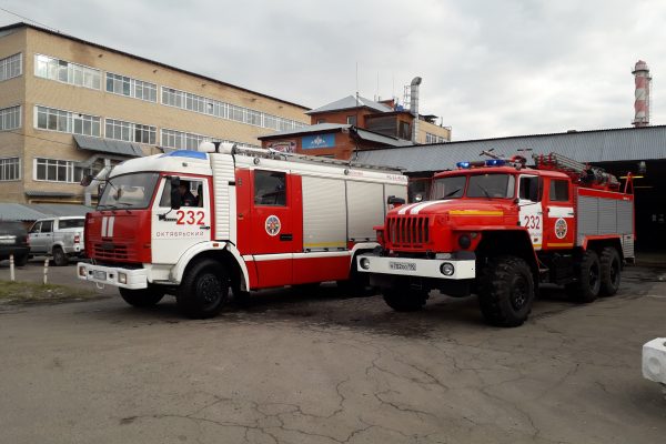 Огнеборцы ГКУ МО «Мособлпожспас» провели пожарно-тактические занятия в поселке Октябрьский городского округа Люберцы