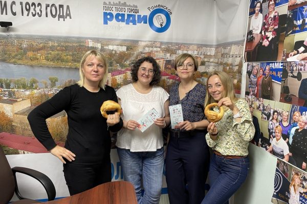 Мария Крупник и Оксана Власова рассказали о масштабном яблочно-книжном фестивале