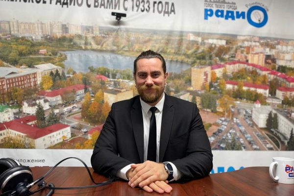 Андрей Кирнос, ведущий мероприятий