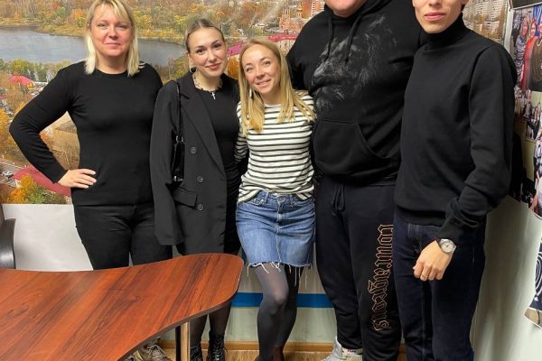 Команда КВН «Мы такие» заглянула в гости на Новое Раменское радио