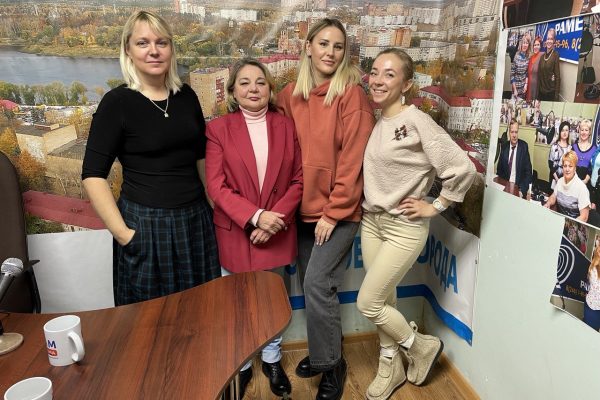 Руководитель танцевального коллектива «Эльдорадо» и «Спутник Эльдорадо» в студии Нового Раменского радио