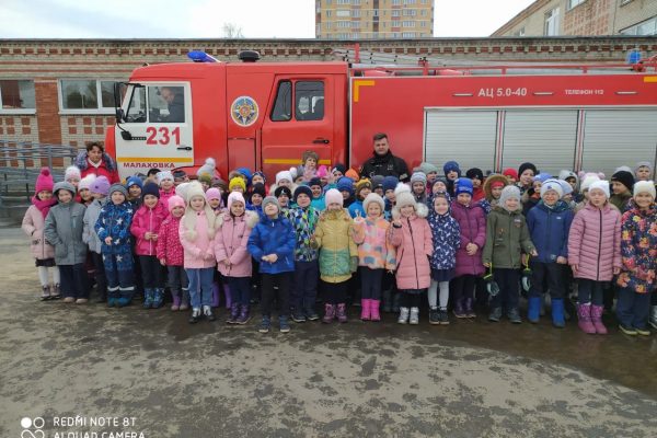 Мособлпожспас провели учения по эвакуации в дошкольных и образовательных учреждениях Люберецкого, Раменского, Бронницкого и Лыткаринского г.о.