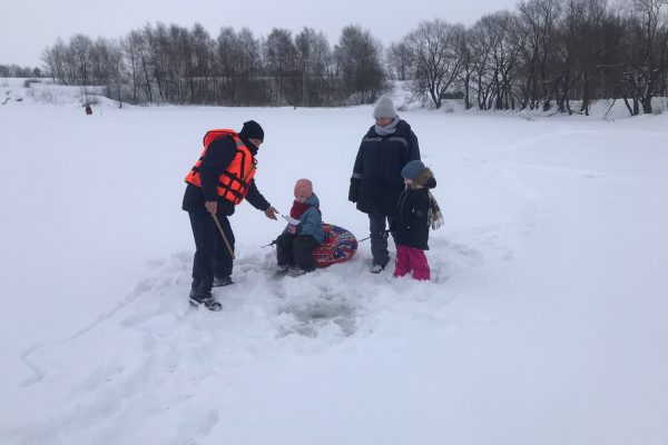 Самые опасные места на зимних водоемах