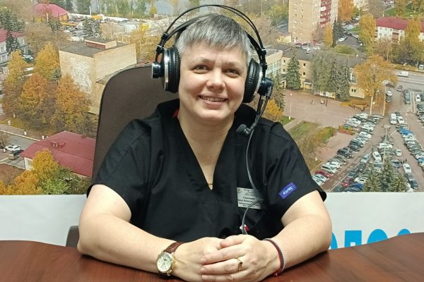 Окружной врач-онколог и заведующий ЦАОП Елена Сергеева про женский день здоровья