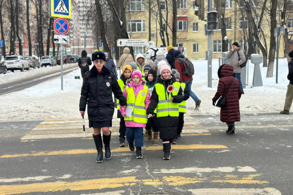 Пешеходную экскурсию «Дом-школа-дом» провели для школьников в Раменском