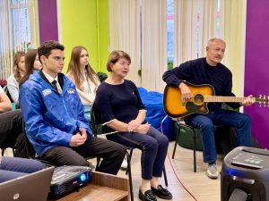 Единороссы приняли участие в мероприятии, посвященном Дню воссоединения Донбасса и других исторических регионов с Россией