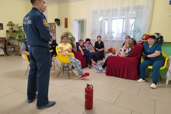 Сотрудники пансионата в Раменском округе прошли противопожарный инструктаж