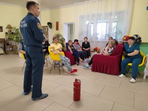 Персоналу пансионата для пожилых людей «Дом доброты» расположенном в . д. Осеченки, Раменского г.о.