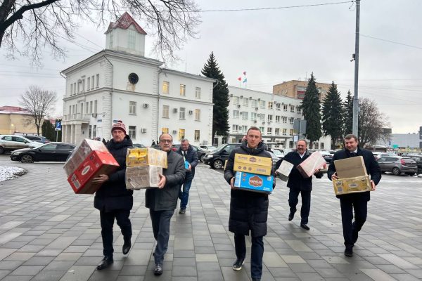 Единороссы Раменского городского округа передали гуманитарную помощь бойцам СВО