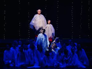 Авторский спектакль «Луч» показали актеры из Удельной