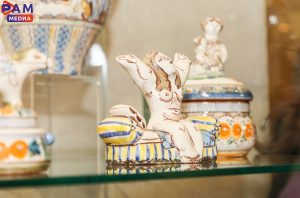 Уникальная выставка гжельской майолики открылась в Раменском