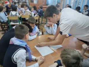 В Речицкой школе Раменского округа запустили программу наставничества «Орлята России»