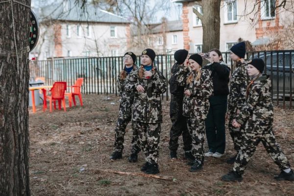  В Раменском молодежном центре состоялась спортивно-игровая программа «Девушки в погонах»