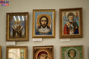 В Раменском состоялся вернисаж выставки «Русь Святая, храни веру Православную»