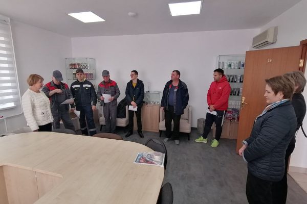 Директор ТУ «Гжель» встретилась с коллективом в Речицах
