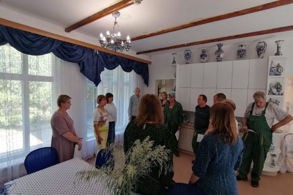 Директор МКУ «ТУ Гжель» провела встречу на заводе