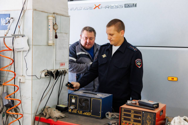 В Московской области с 24 по 30 ноября 2025 года сотрудники Госавтоинспекции проведут профилактическое мероприятие «Технический осмотр», главной целью которого является повышение уровня обеспечения безопасности транспортных средств, связанного с техническим состоянием подвижного состава, а также предотвращением совершения дорожно-транспортных происшествий по причине неисправности автомобилей